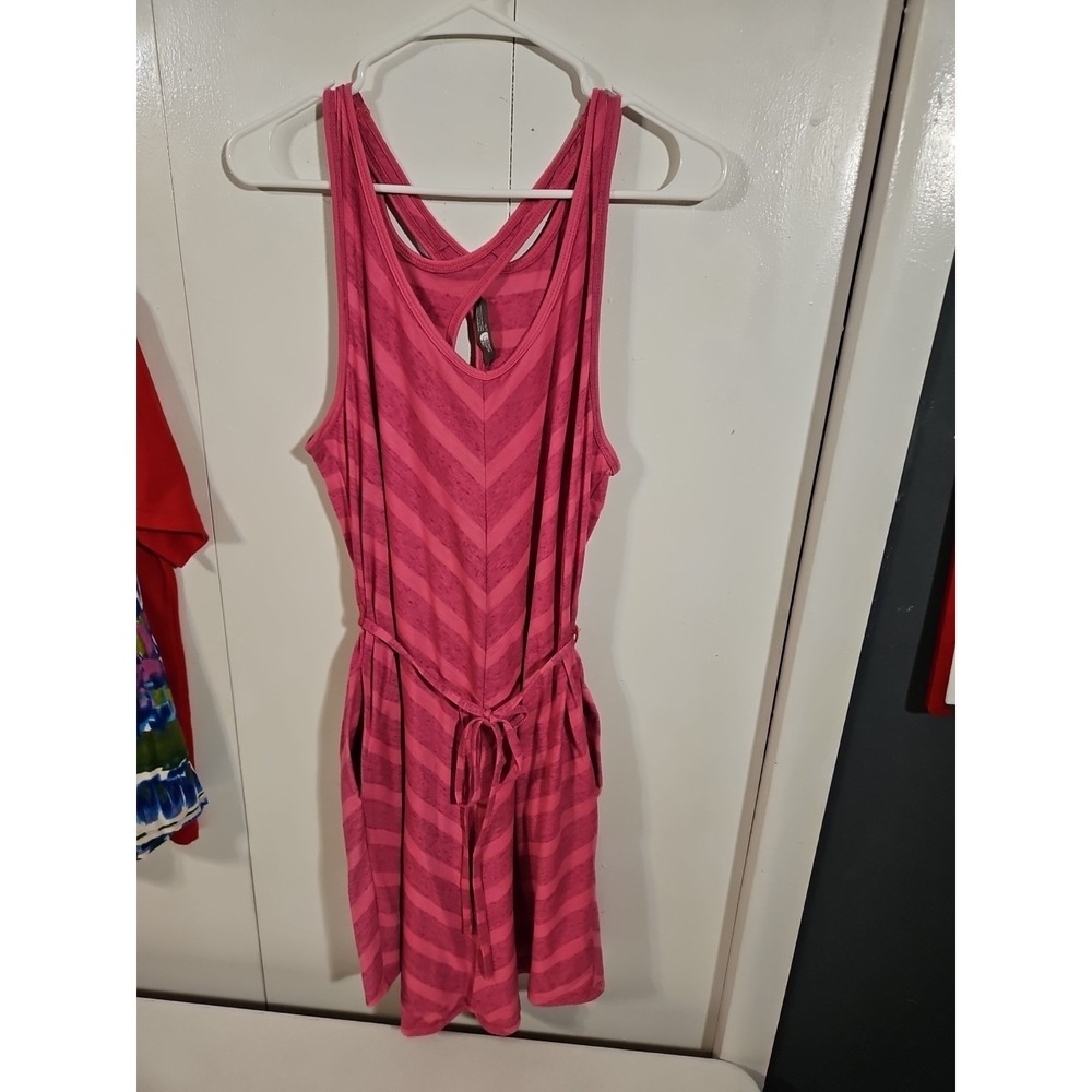 The North Face Breeze Back Athletic Dress Size Large Two Tone Pink Pockets (1440